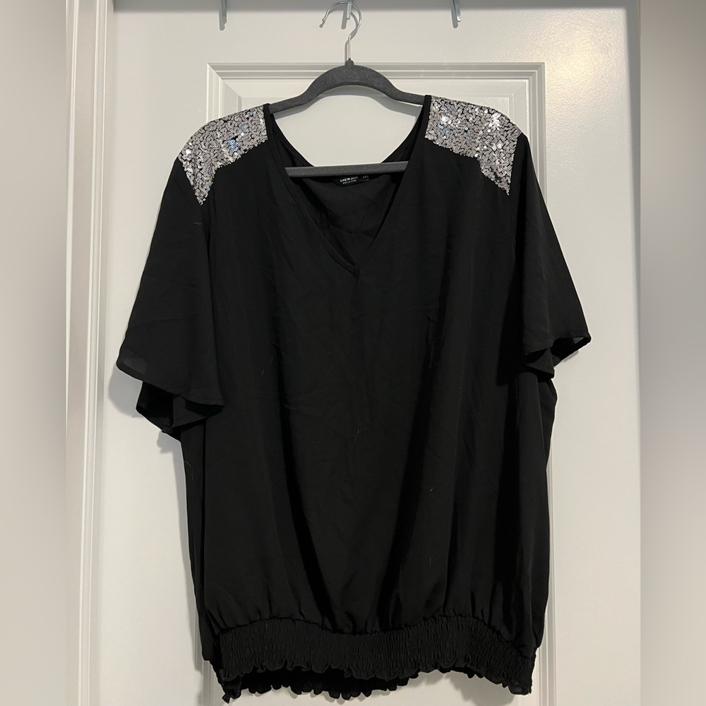Women’s Sequin Top- NWOT